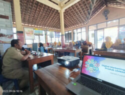 Penguatan Ekonomi Masyarakat, Warga Desa Sundoluhur Dibekali Pelatihan Online Shop