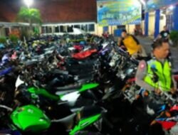 Pelaku Balap Liar Dan 54 Sepeda Motor Roda Dua Berhasil Di Amankan Unit Lantas Polresta Pati.
