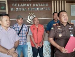 Mantan Kades Di Demak Berhasil Diamankan Oleh Kejari Demak.