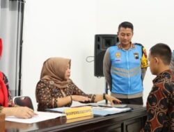 Kapolres Grobogan Lakukan Pengecekan Langsung Pendaftaran Calon Anggota Polri Tahun 2024.