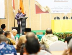 Pj Bupati Pati Henggar Lantik 63 Panwaslu Kecamatan Untuk  Pemilihan Kepala Daerah Tahun 2024.