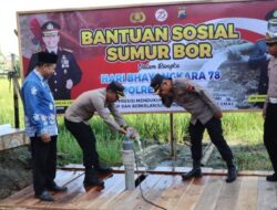 Polres Demak Yang Di Wakili Wakapolres Serahkan Bantuan Sumur Bor Pada Ponpes Sunan Kalijaga.
