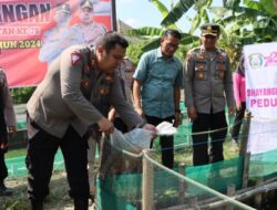 Peduli Lingkungan Kapolres Demak Tanam Pohon Dan Sebar Benih Ikan Serta Berikan Beasiswa.
