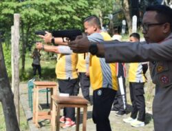Untuk Meningkatkan Sinergitas Dan Kemampuan Anggota,Polres Demak Di Pimpin Wakapolres Gelar Latihan Menembak.