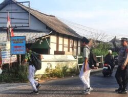 Tekan Angka Kecelakaan Lalulintas , Polsek Gajah Polres Demak Tempatkan Personel Di Tempat Rawan.
