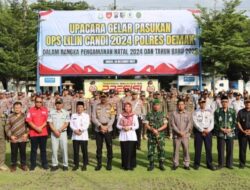 Ratusan Personil Polres Demak Ikuti Apel Gelar Pasukan Operasi Lilin Candi 2024.
