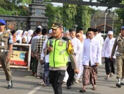 Polres Demak Terjunkan Ratusan Personil Untuk Pengamanan Haul Akbar Al-Khidmah Tahun 2025.