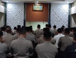 Polres Demak Gelar Sholat Ghaib Dan Doa Untuk Tiga Anggota Yang Gugur Dalam Tugas.