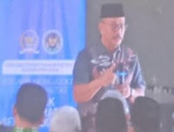 Bersama Unsur Pimpinan Muhamadiyah Pati, Anggota Komisi lX DPR RI Edy Wuryanto Sosialisasikan MBG.