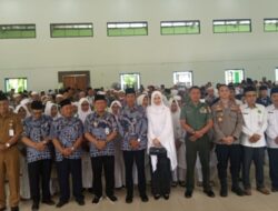 Polres Demak Berikan Pengamanan Kepulangan Jemaah Haji Dari Embarkasi Donohudan Menuju lPHl Demak.