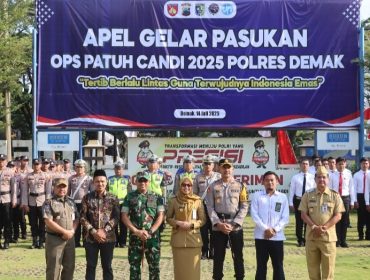 Oplus_0