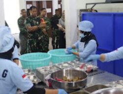 Dandim 0718 Pati Meninjau Kegiatan Dapur Sehat BGN.