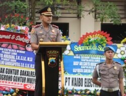 AKBP Ari Cahya Nugraha Pimpin Apel Terakhir Jelang Sertijab.