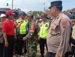 Ratusan Personel Polres Demak Di Kerahkan , Amankan Sejumlah Wisata Dan Titik Keramaian Libur ldul Fitri.
