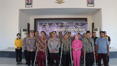 Polres Demak Serahkan Empat Kaki Palsu kepada Penyandang Disabilitas pada Hari Bhayangkara Ke-80