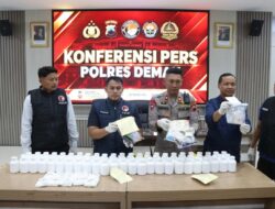Polres Demak Ungkap 8 Kasus Narkoba, Sita 74.000 Pil