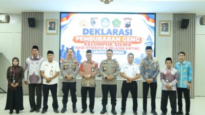 Pelajar Demak Deklarasikan Pembubaran Geng, Cegah Tawuran Berulang